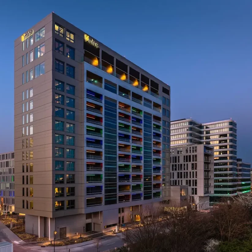 Bmine-Frankfurt-Hotel-2-e1668963339691.webp Bmine-Frankfurt-Hotel-2-e1668963339691.webp